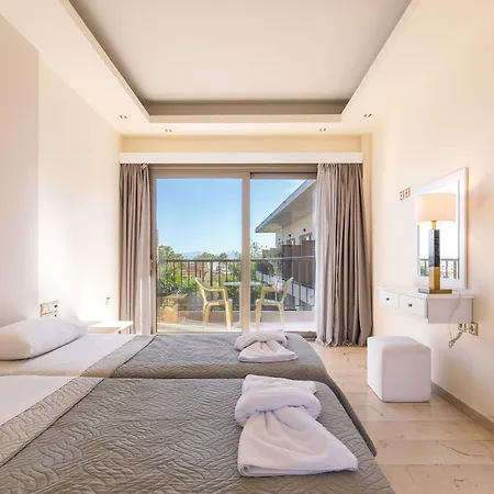 Marina Boutique 3* モライティカ