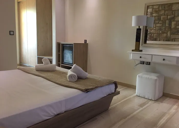 Marina Boutique מוראיטיקה