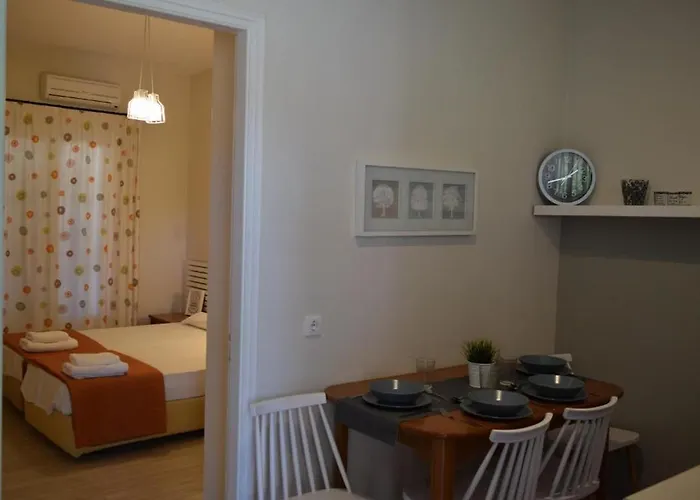 Marina Boutique 3* מוראיטיקה
