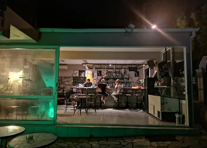 מלון דירות Marina Boutique מוראיטיקה