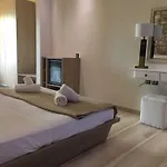 Marina Boutique Moraḯtika